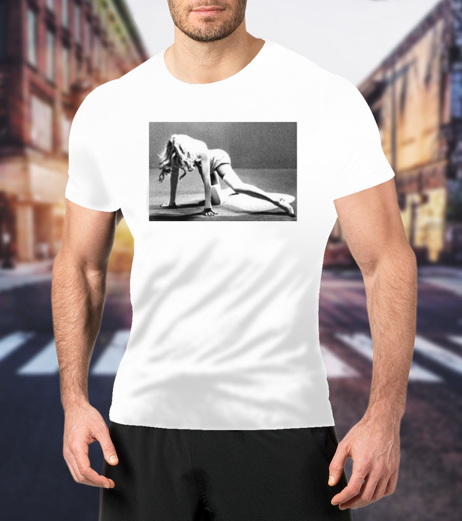 Madonna Confessions II Dance Floor Iconic Pose Black And White T-Shirt