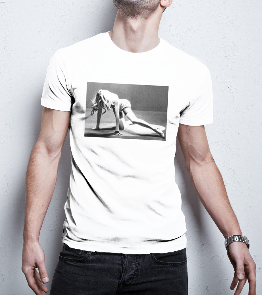 Madonna Confessions II Dance Floor Iconic Pose Black And White T-Shirt