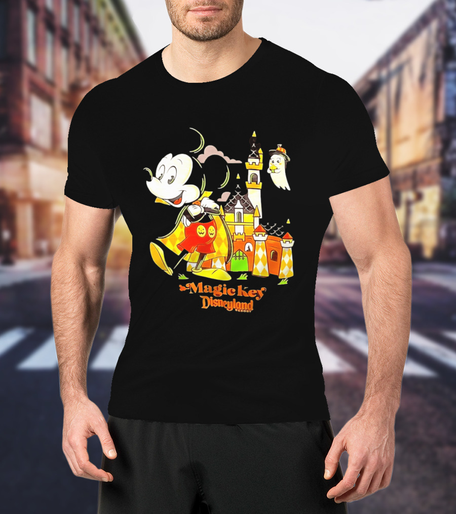 Mickey Mouse Magic Key Disneyland Resort Halloween Castle Ghost T-Shirt