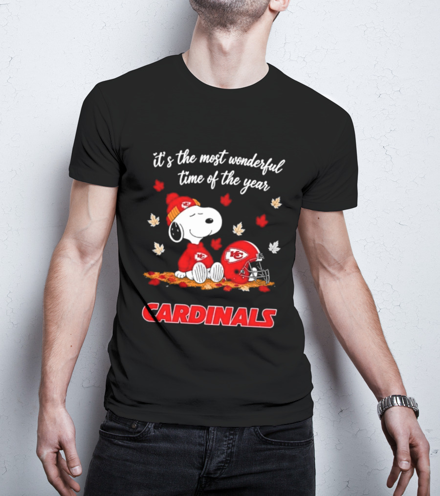 Kansas City Chiefs Snoopy Cardinals Autumn Leaves Helmet Wonderful Time Of Year T-Shirt