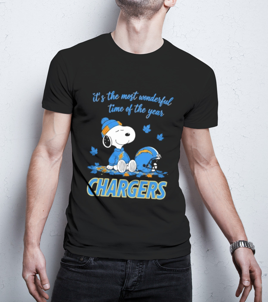 It's The Most Wonderful Time Of The Year Los Angeles Chargers Snoopy Sitting Helmet Falling Leaves T-Shirt