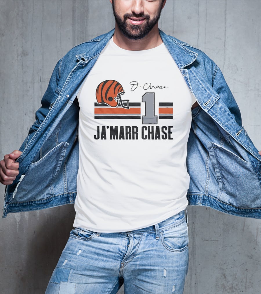 Cincinnati Bengals Ja'Marr Chase Helmet 1 J Signature Stripes Wood Texture T-Shirt