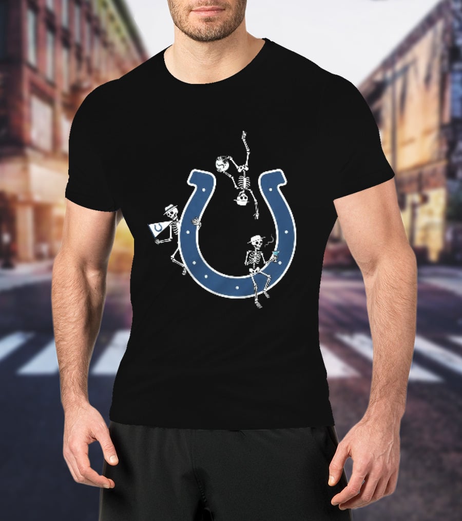 Indianapolis Colts Skeletons Celebrating With Hats And Drink By Horseshoe T-Shirt