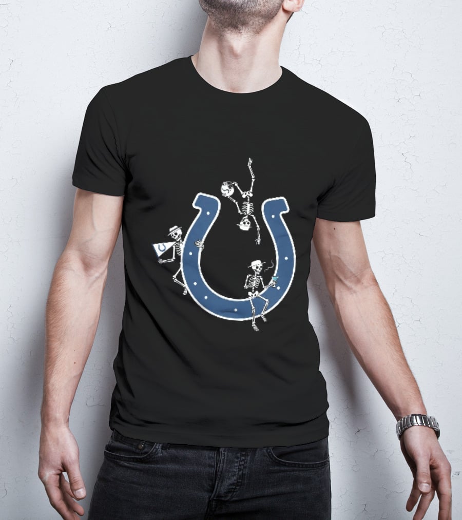 Indianapolis Colts Skeletons Celebrating With Hats And Drink By Horseshoe T-Shirt