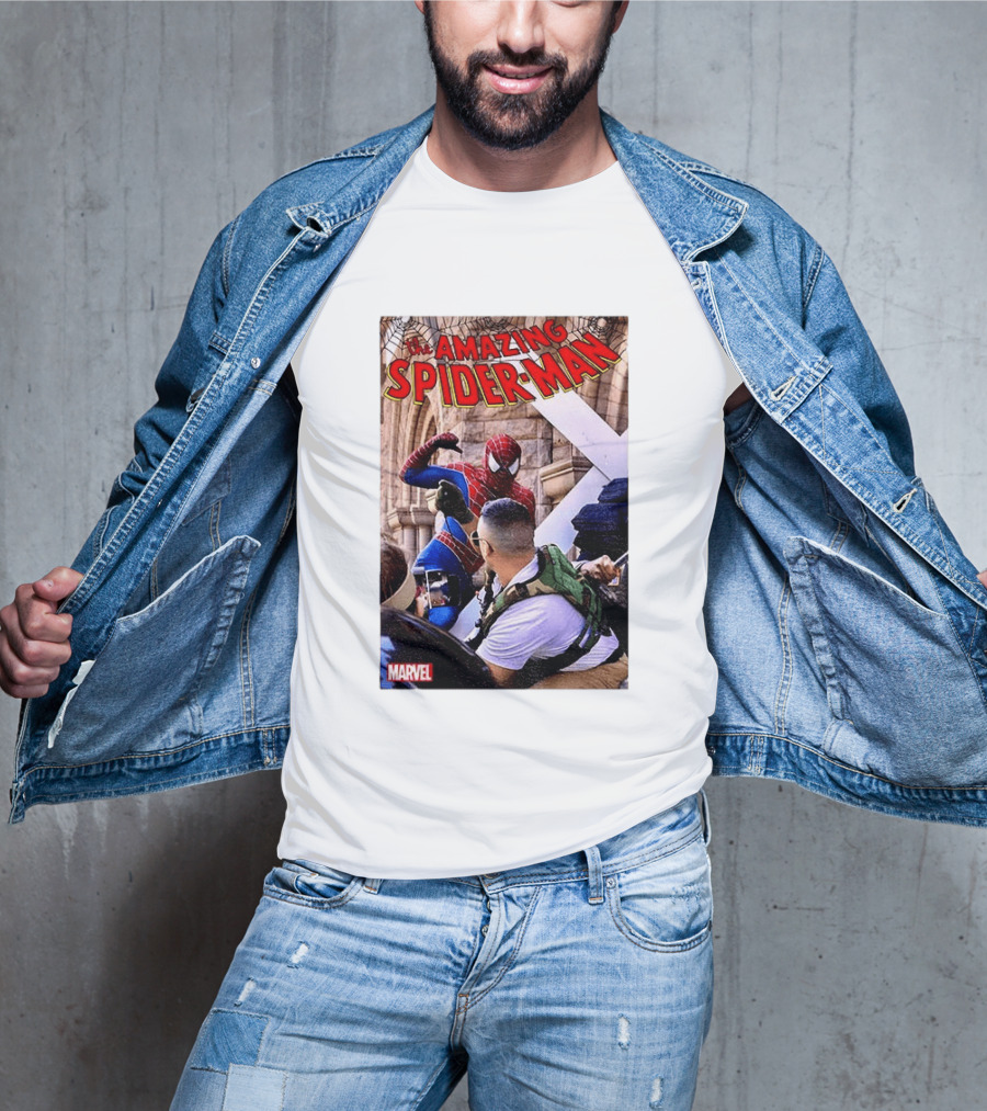 The Amazing Spider Man Marvel Comic Scene T-Shirt