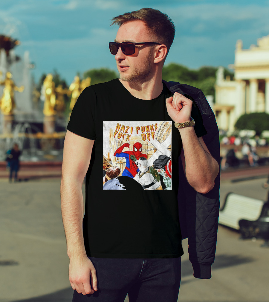 Nazi Punks Fuck Off Spiderman Characters Beating Minneapolis Police Pointing Meme T-Shirt