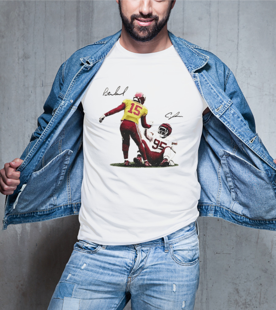 Kansas City Chiefs Mahomes 15 Jones 95 Football Player Signatures T-Shirt
