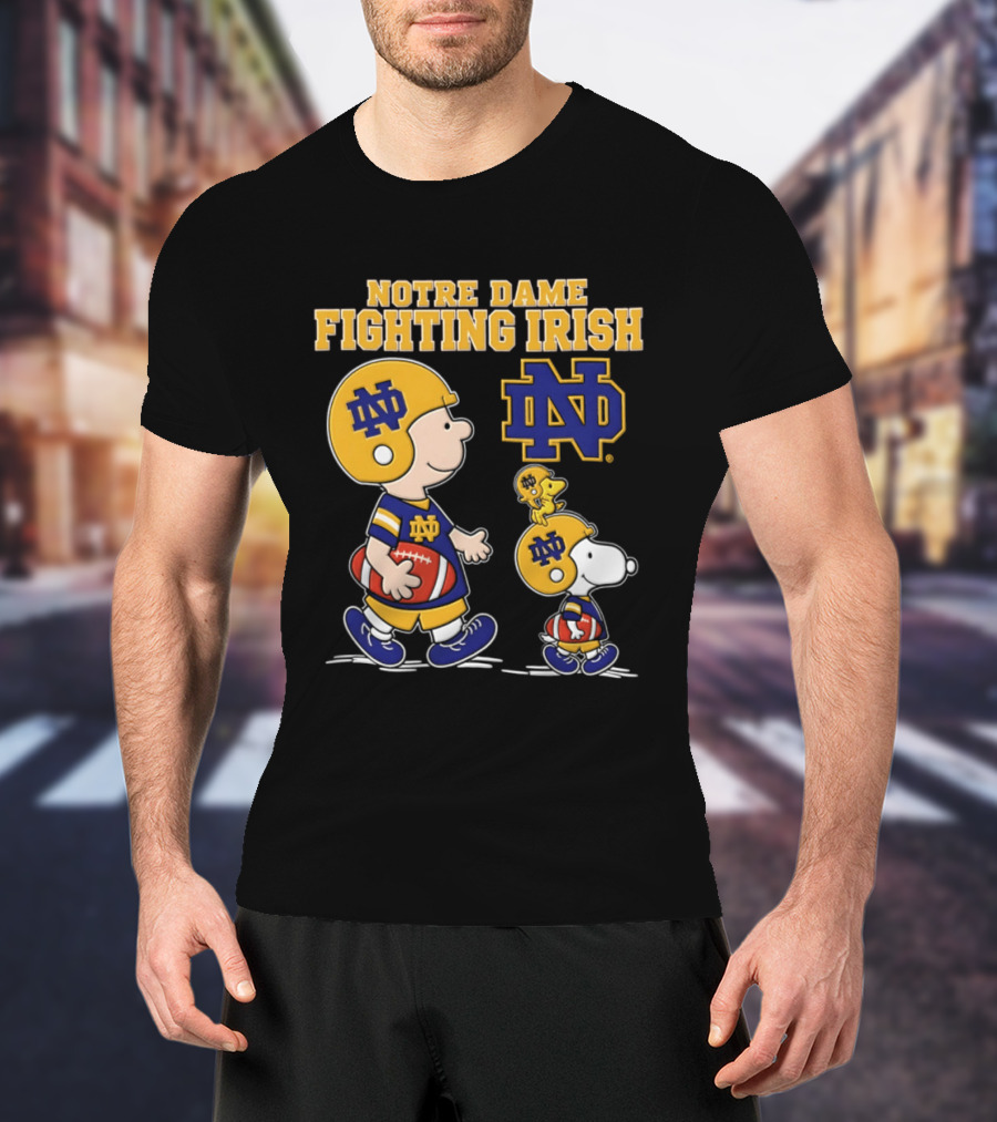 Notre Dame Fighting Irish Snoopy Charlie Brown Football 2026 Peanuts T-Shirt