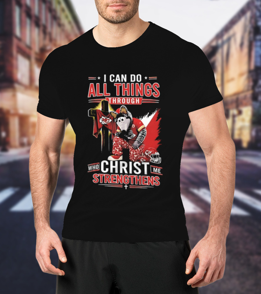 I Can Do All Things Through Christ Who Strengthens Me Kansas City Chiefs Football Player Kneeling Prayer Cross T-Shirt