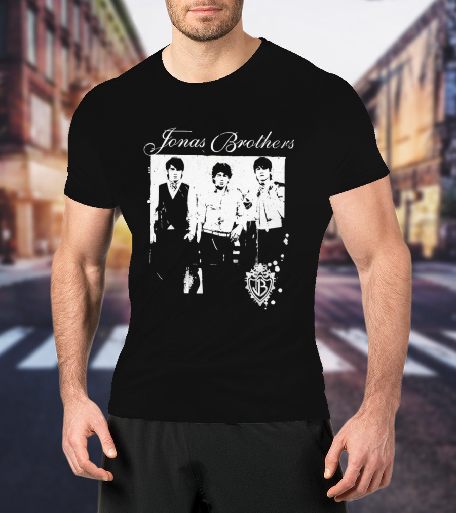 Jonas Brothers Tour Music Iconic Band Concert Memorabilia T-Shirt