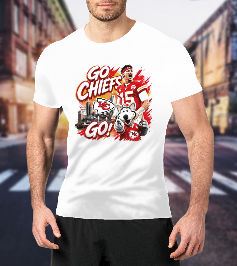 Go Chiefs Kansas City Patrick Mahomes 15 KC Football T-Shirt