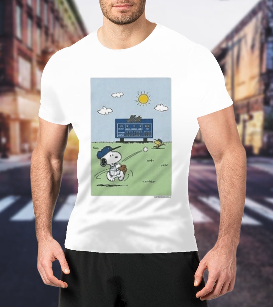 New York Mets Snoopy Peanuts Baseball Collaboration T-Shirt