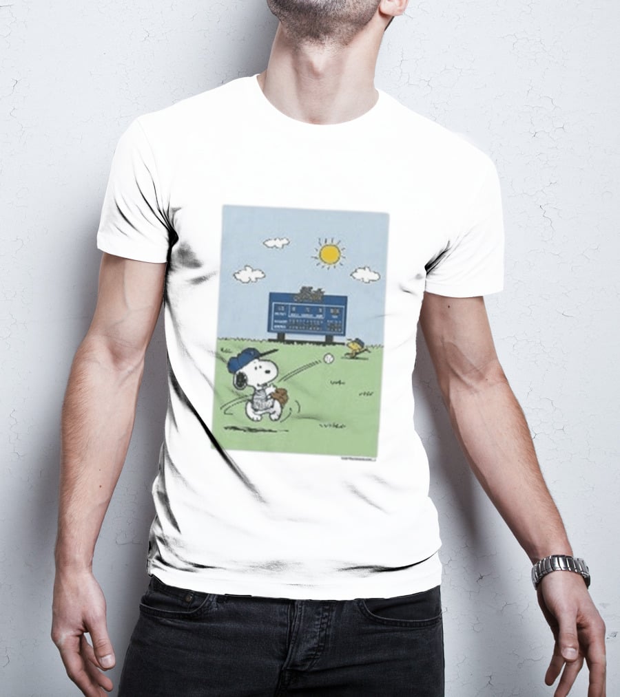 New York Mets Snoopy Peanuts Baseball Collaboration T-Shirt
