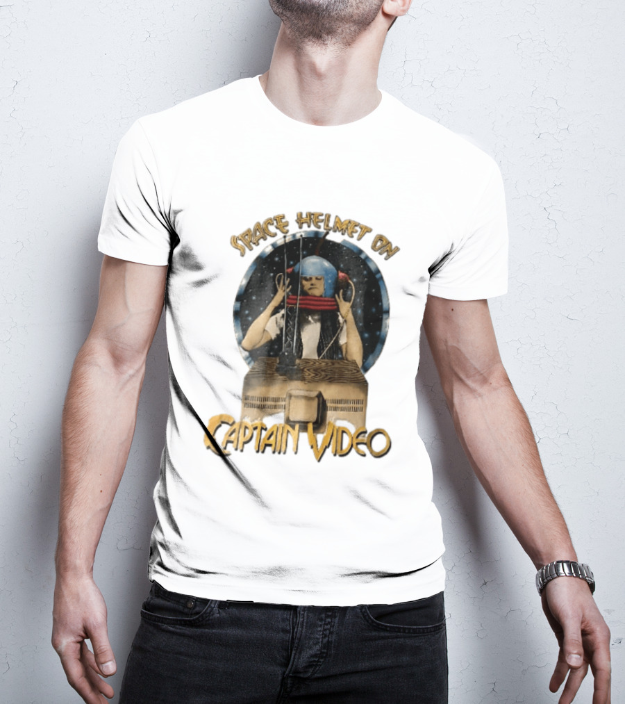 Space Helmet On Captain Video Retro Sci Fi Adventure T-Shirt