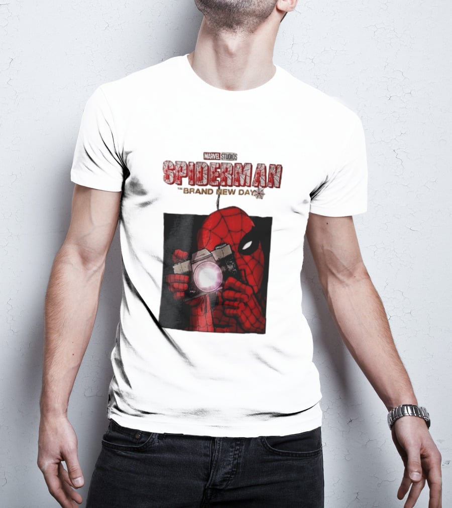 Marvel Studios Spiderman The Brand New Day Masked Hero Camera Flash T-Shirt