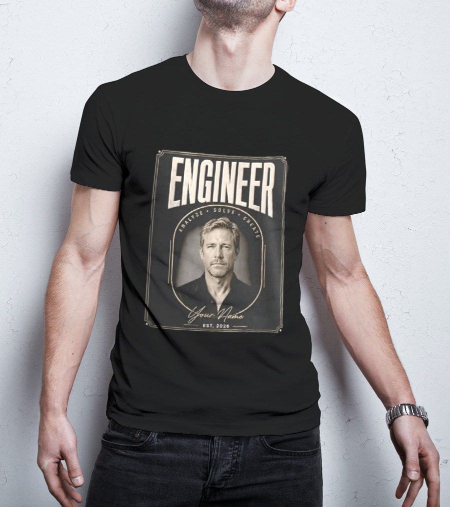 Engineer Analyze Solve Create Portrait Your Name Est 2026 Man Arch Gold Frame T-Shirt