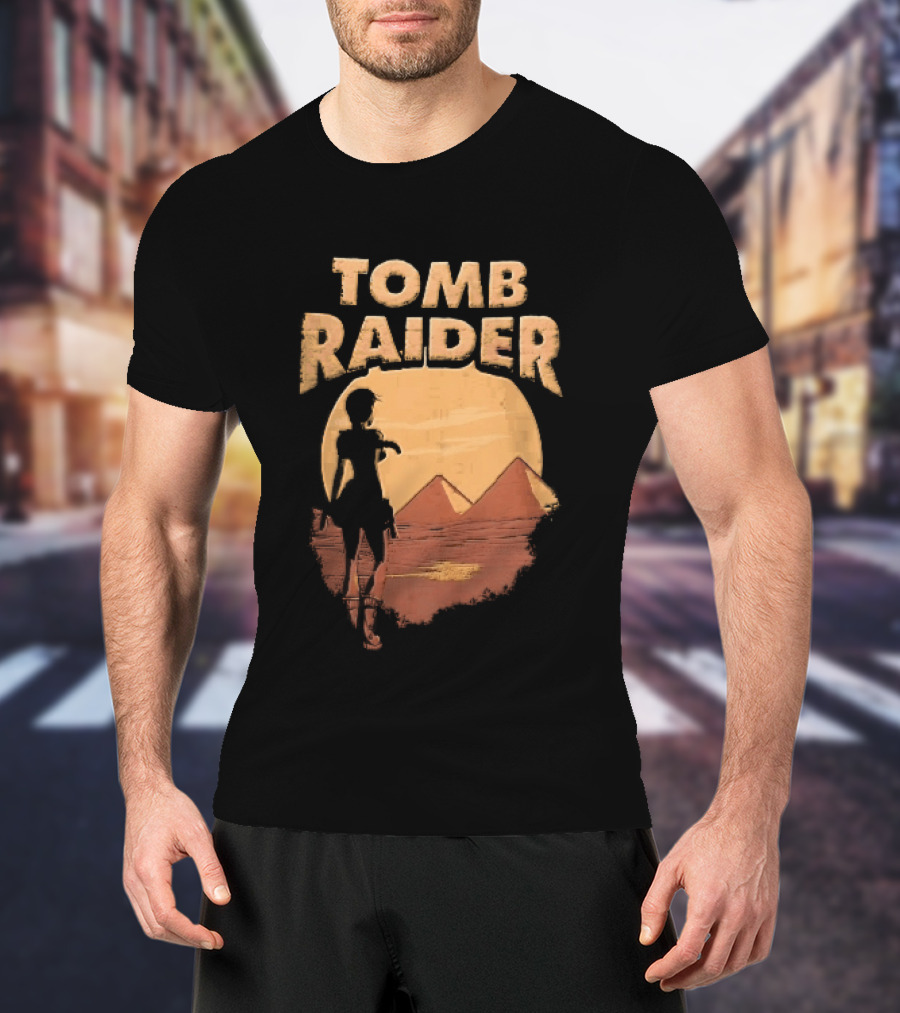 Tomb Raider Lara Croft Pyramids Desert Sunset Scene T-Shirt