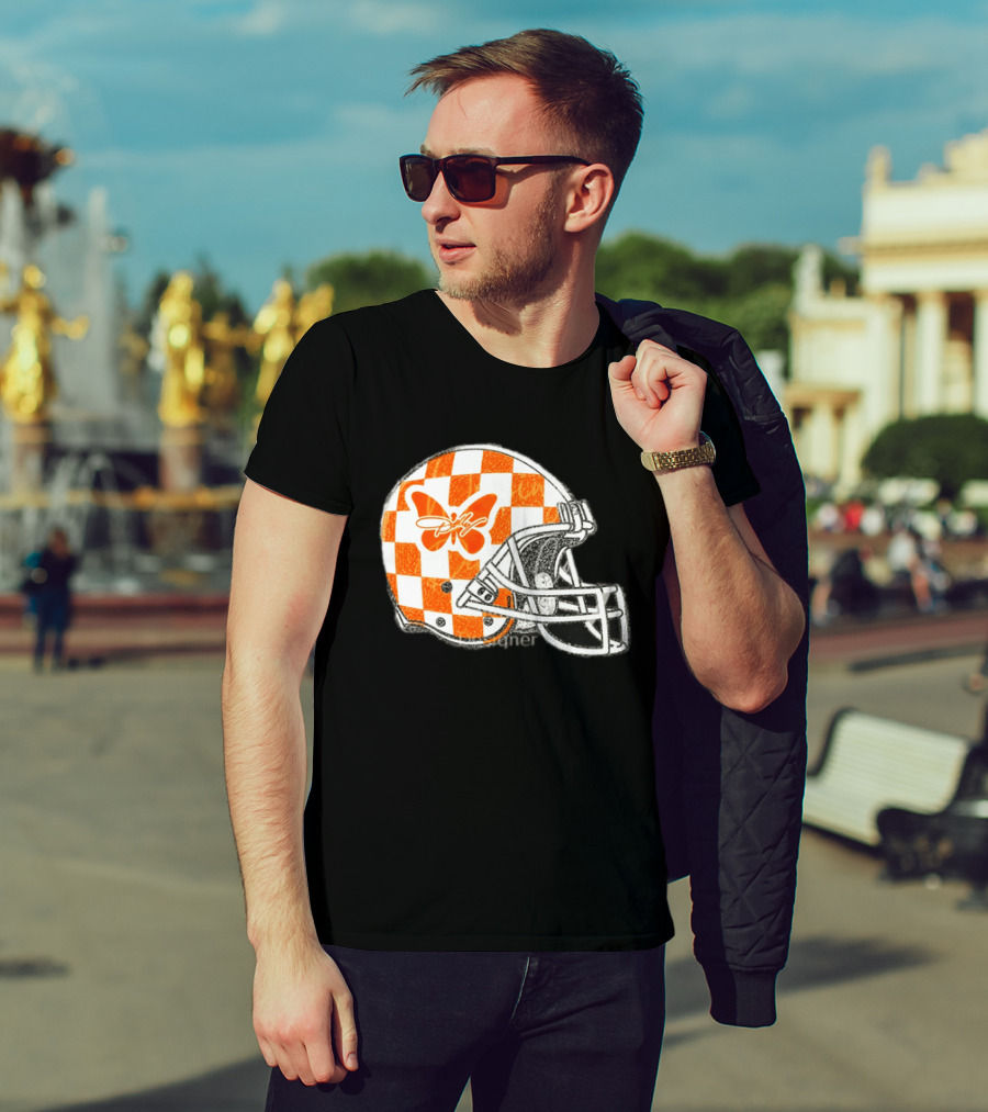 Tennessee Vols Football Helmet Checkerboard Butterfly Dolly Parton Version T-Shirt