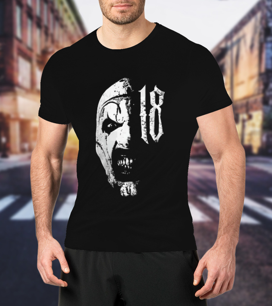 18 Terrifier Clown Distressed Half Face Screaming T-Shirt