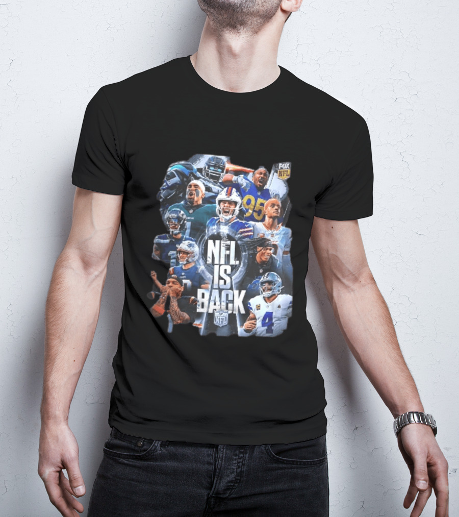 Fox NFL Is Back Vince Lombardi Trophy Football Player Collage T-Shirt