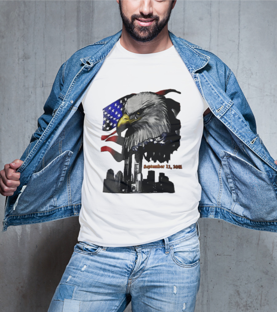 September 11 2001 Twin Towers New York Skyline Crying Bald Eagle American Flag T-Shirt