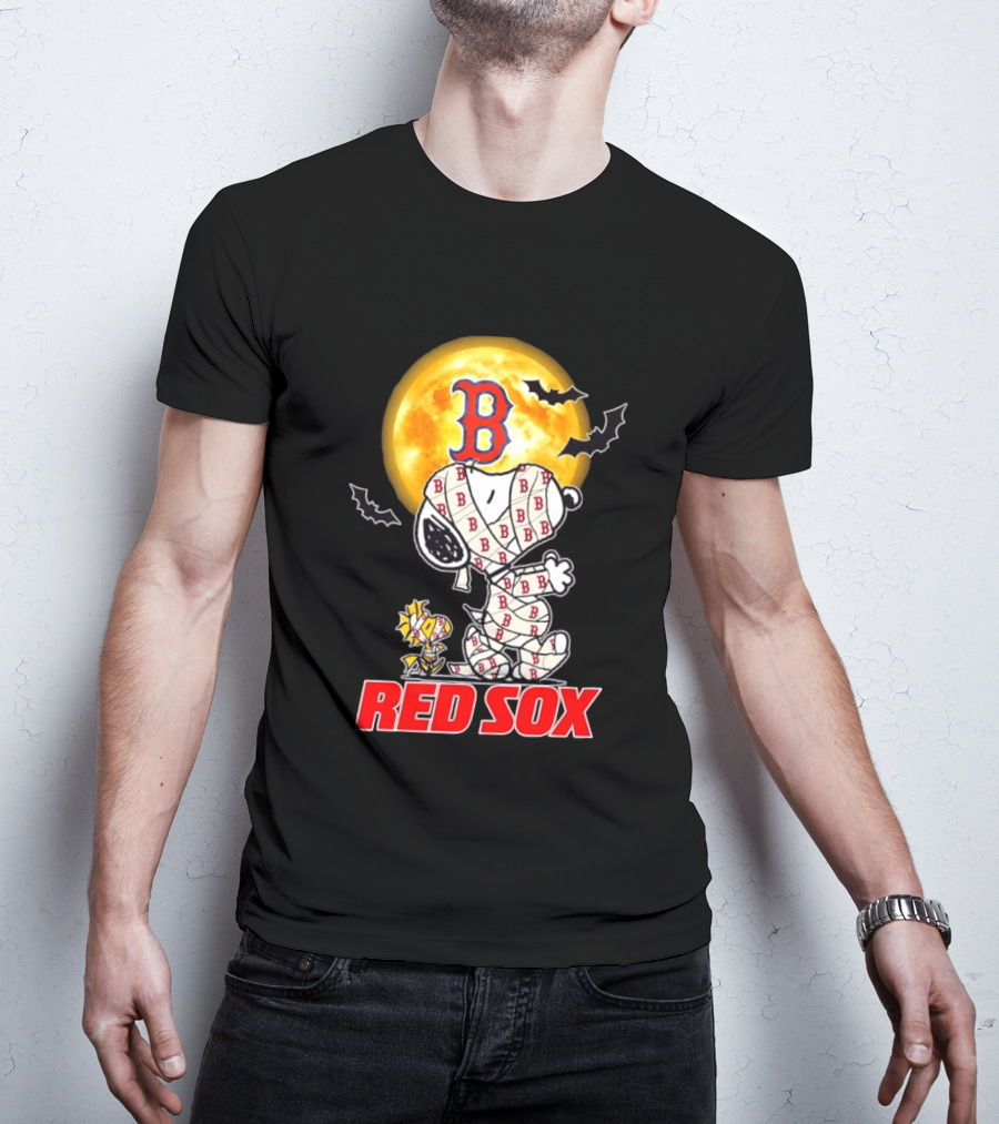 Boston Red Sox Halloween Snoopy Woodstock Mummy Cosplay Moon Bats T-Shirt