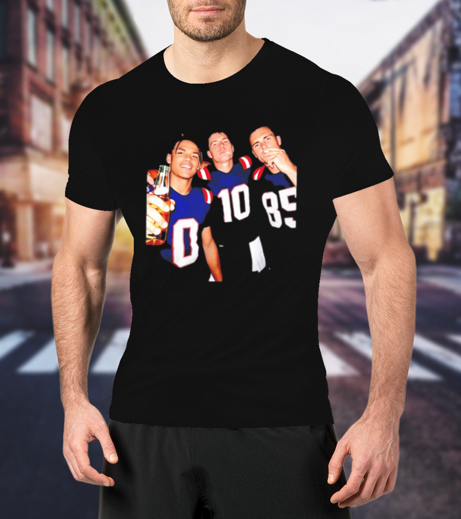 New England Patriots Christian Gonzalez Drake Maye Hunter Henry Cheering With Beer T-Shirt