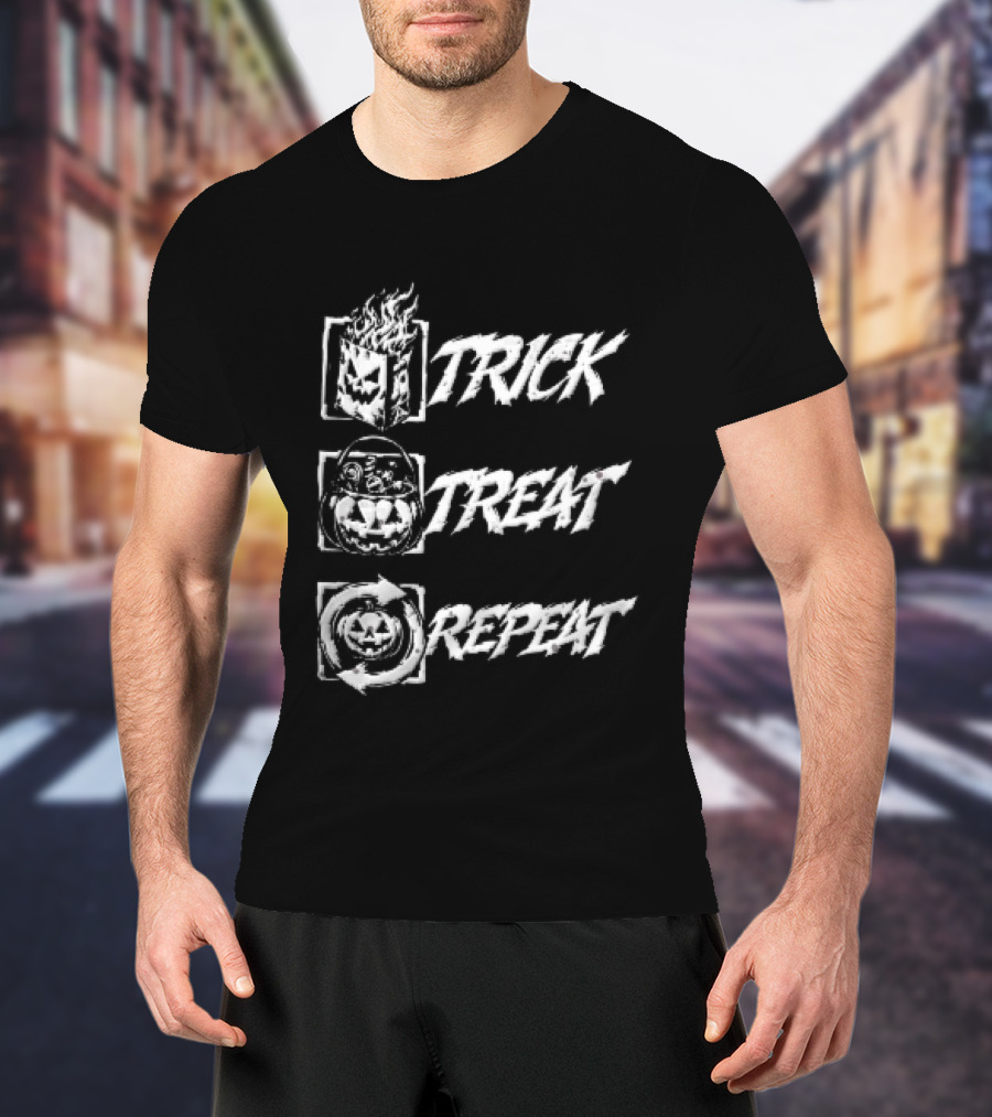 Trick Treat Repeat Flaming Bag Candy Bucket Pumpkin Motif T-Shirt