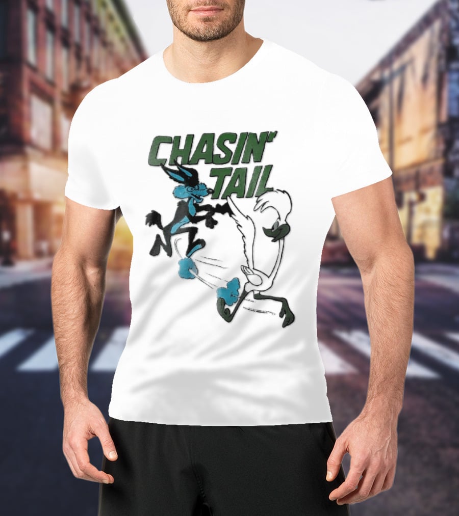 Chasin' Tail Looney Tunes Cartoon Bugs Bunny And Bull T-Shirt