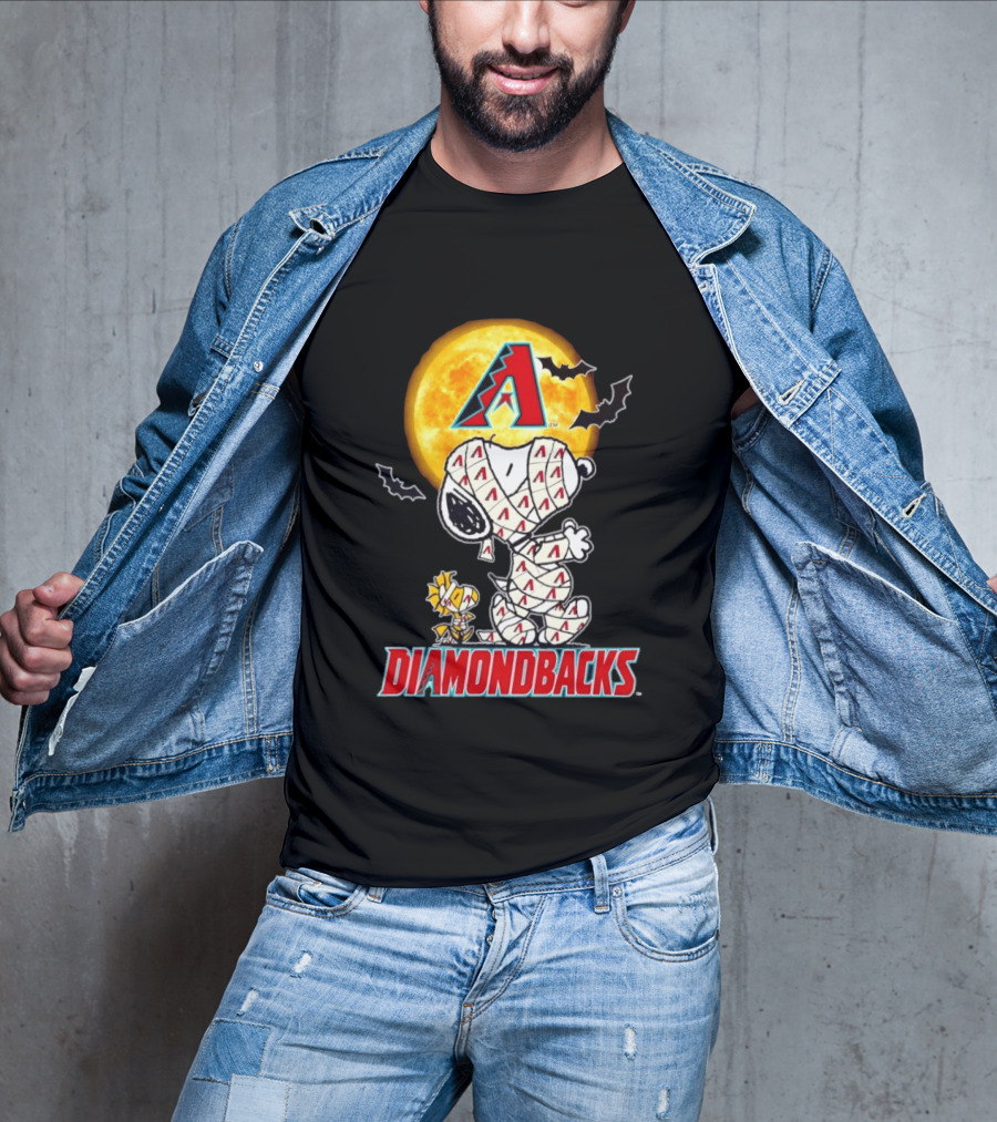 Arizona Diamondbacks Snoopy Woodstock Mummy Halloween Moon Bats T-Shirt