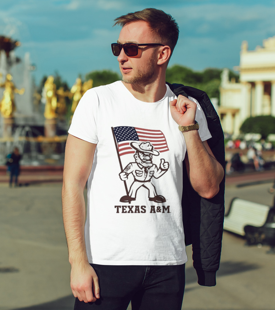 Awesome The Ol' Sarge Collection Texas A&M Maroon USA Flag T-Shirt
