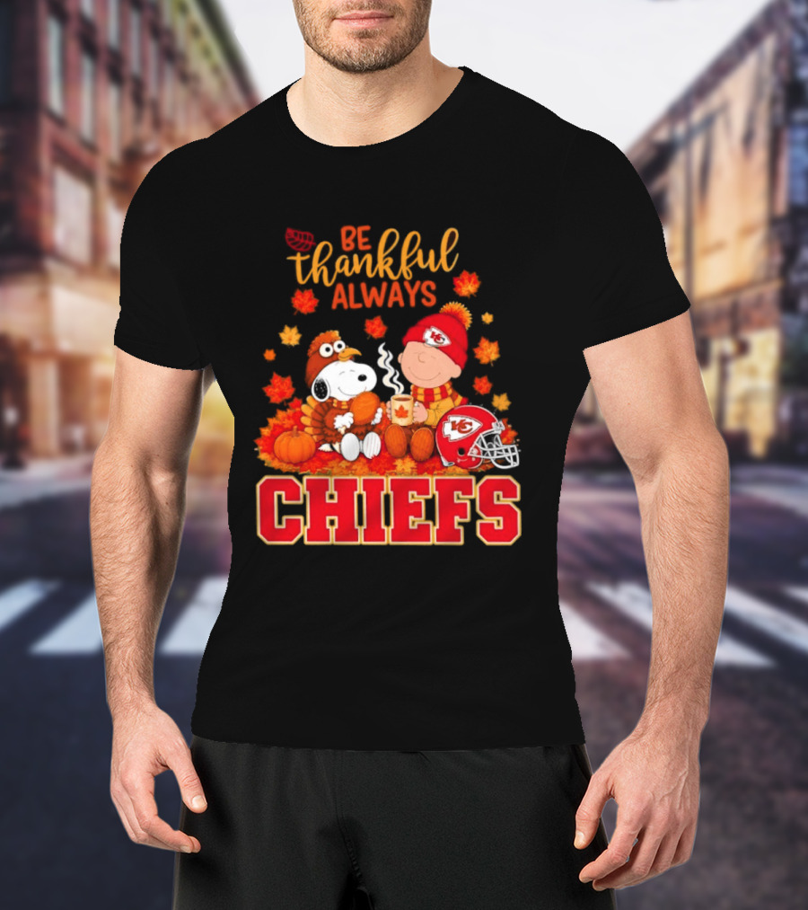 Be Thankful Always Snoopy Charlie Brown Chiefs Fall Leaves T-Shirt