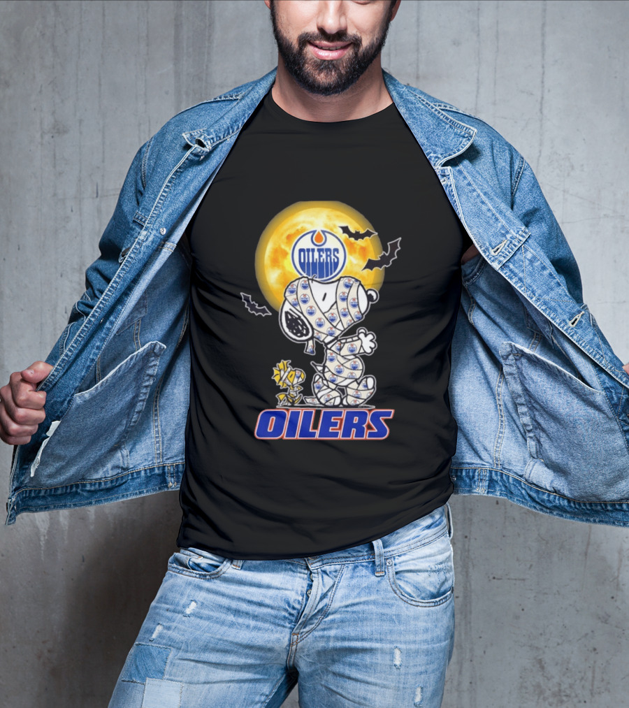 Edmonton Oilers Snoopy Woodstock Halloween Mummy Moon Bats T-Shirt
