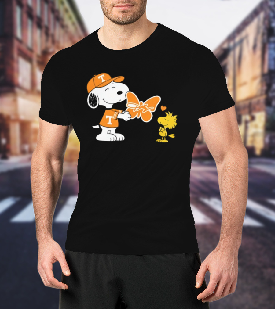 Snoopy Tennessee Volunteers Dolly Parton Woodstock Butterfly T-Shirt
