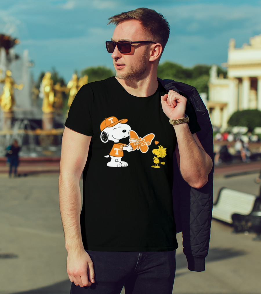 Snoopy Tennessee Volunteers Dolly Parton Woodstock Butterfly T-Shirt