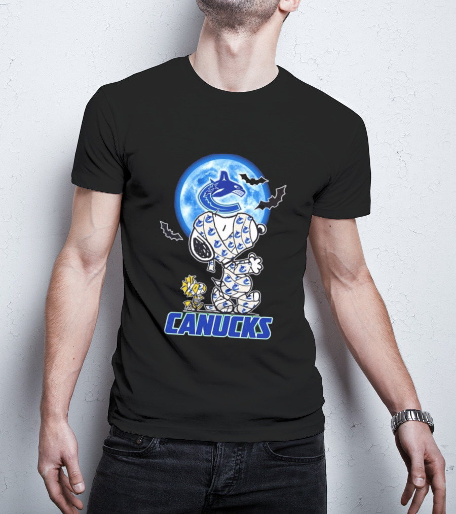Vancouver Canucks Snoopy And Woodstock Mummy Halloween T-Shirt
