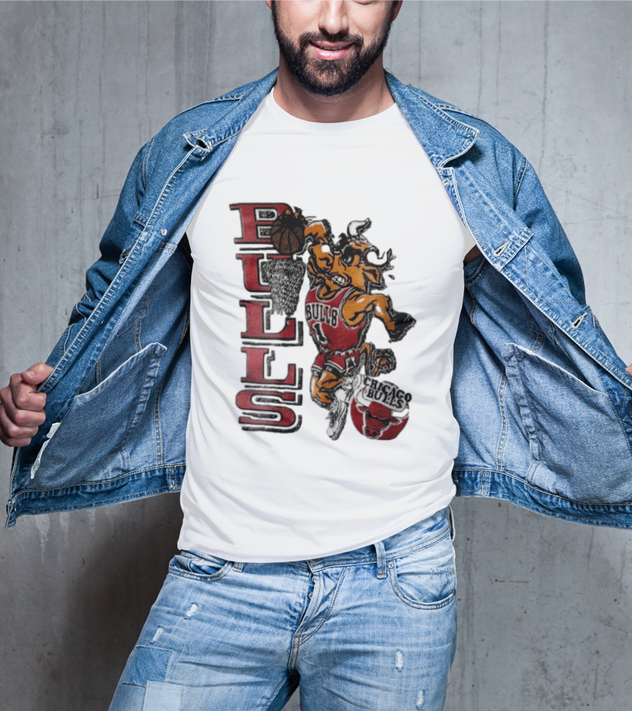 Chicago Bulls Bull Dunking Basketball Hoop NBA Cartoon Caricature T-Shirt