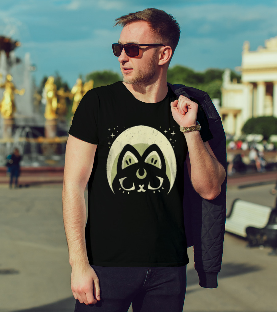 Half Moon Witchy Cat Lunar Magic Mystic Feline T-Shirt