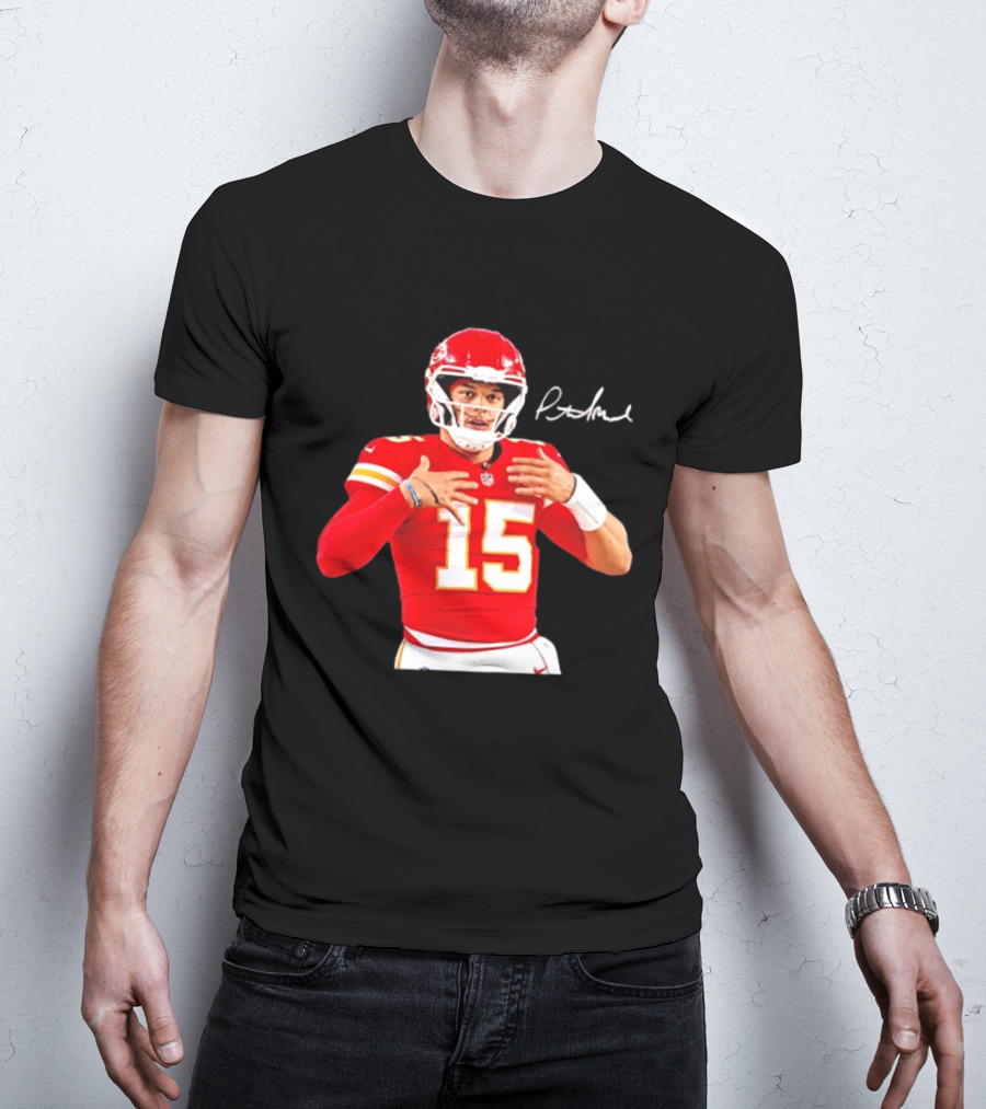 Patrick Mahomes Kansas City Chiefs Number 15 Autograph NFL Quarterback T-Shirt