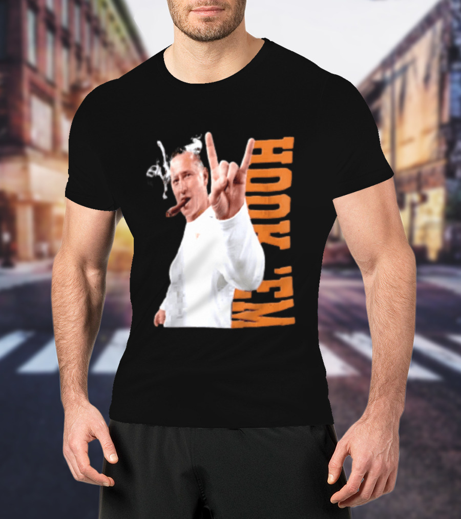 Coach Steve Sarkisian Hock 'Em Gesture Football Spirit T-Shirt