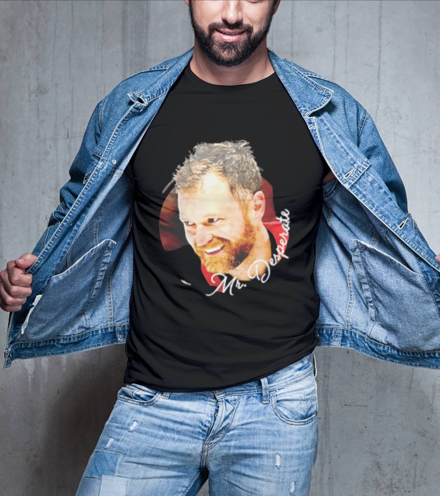 Mr Desperate Smiling Bearded Man Circular Photo T-Shirt