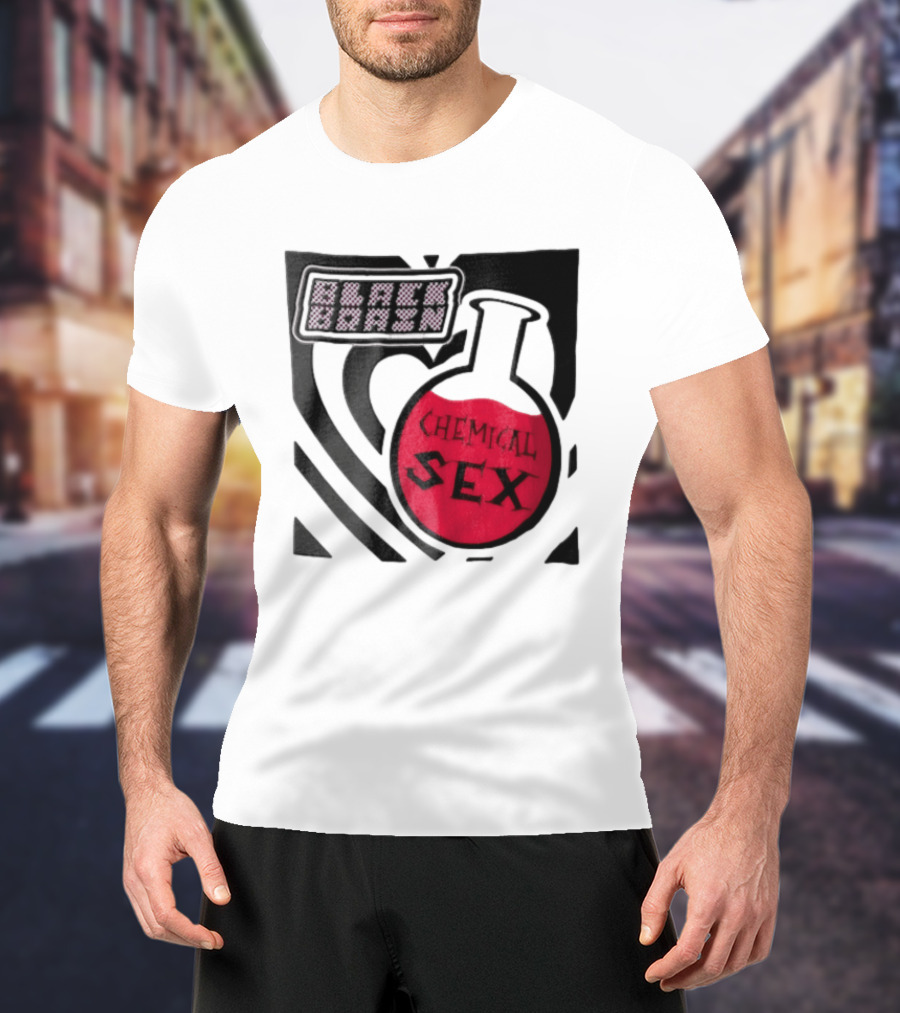 Black Brain Chemical Sex Halftone Heart Flask T-Shirt