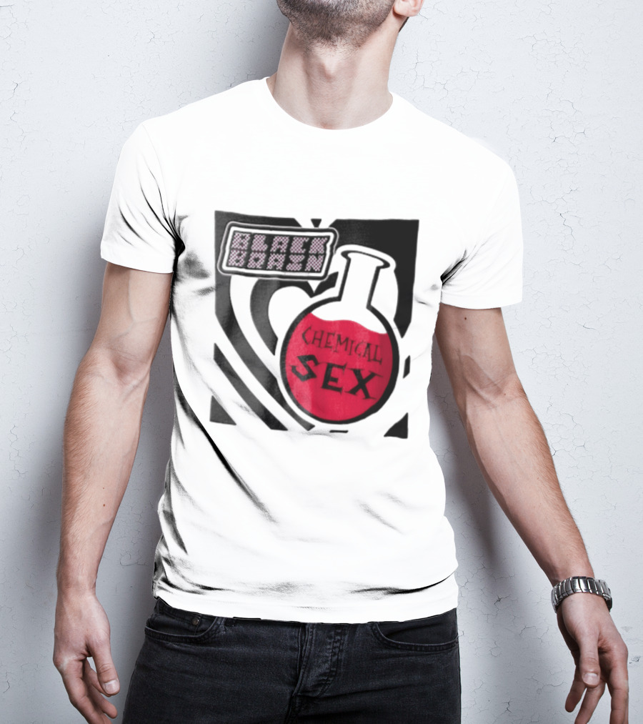 Black Brain Chemical Sex Halftone Heart Flask T-Shirt
