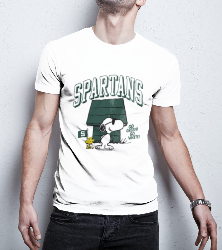 Snoopy Woodstock Doghouse Spartans Michigan State Flag Cartoon T-Shirt