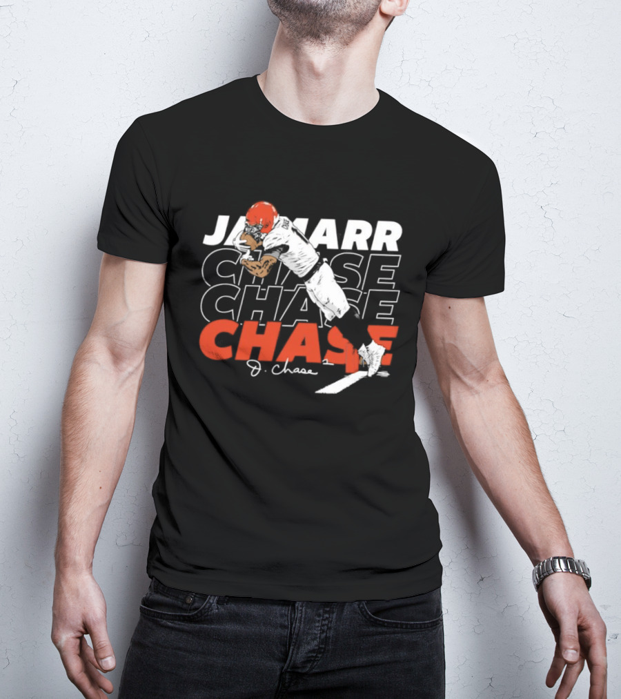 Ja'Marr Chase Cincinnati Bengals Toe Tap Catch Football J. Chase T-Shirt