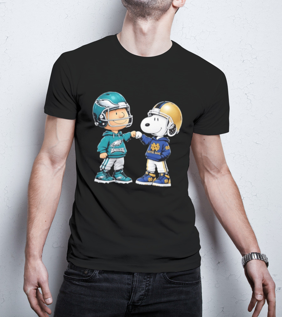 Peanuts Characters In Philadelphia Eagles Vs Notre Dame Fighting Irish Helmets T-Shirt