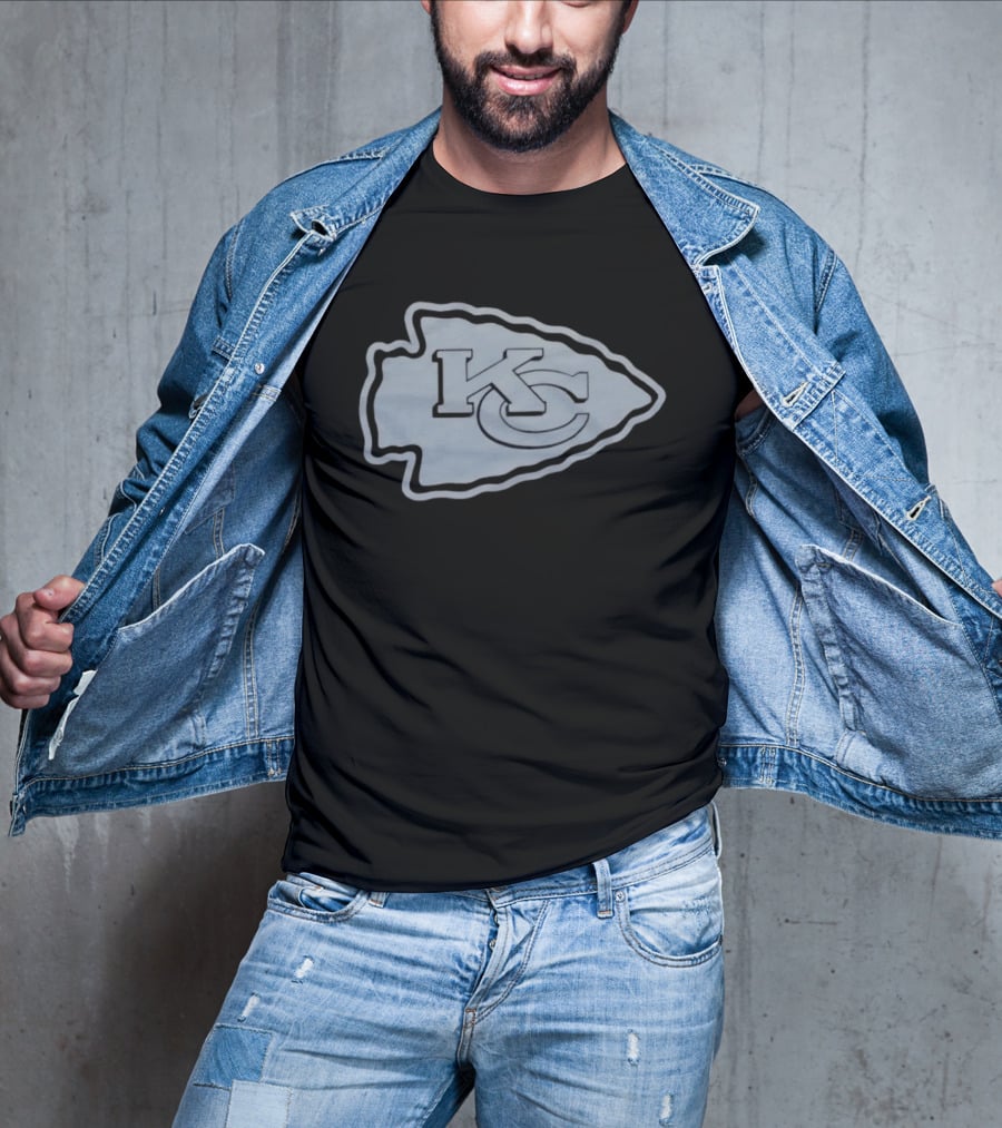 Kansas City Chiefs KC Arrowhead Blackout Vintage '72 Football T-Shirt