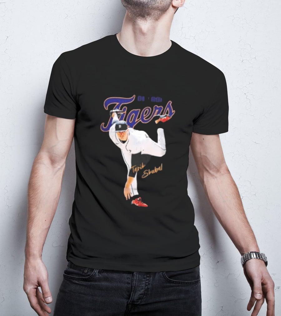 Detroit Tigers Tarik Skubal Pitcher Throwing Baseball Tigers T-Shirt