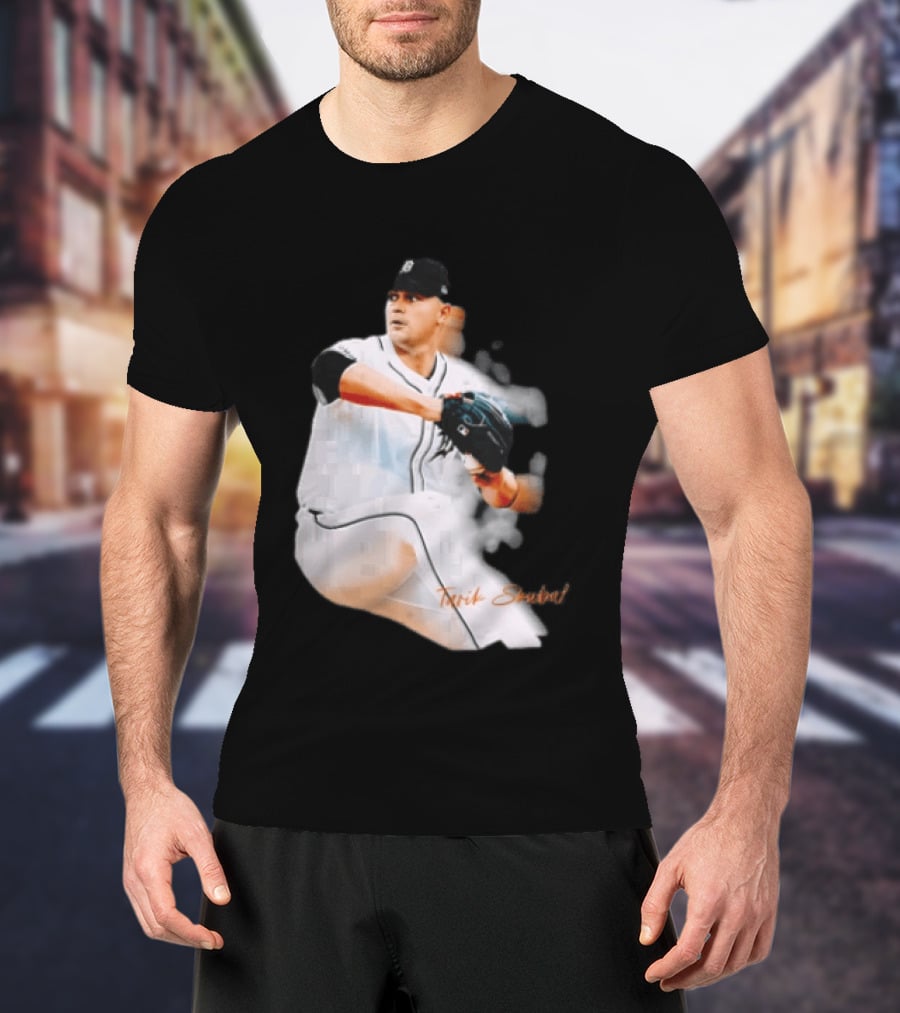 Detroit Tigers Tarik Skubal Pitcher Action Baseball T-Shirt