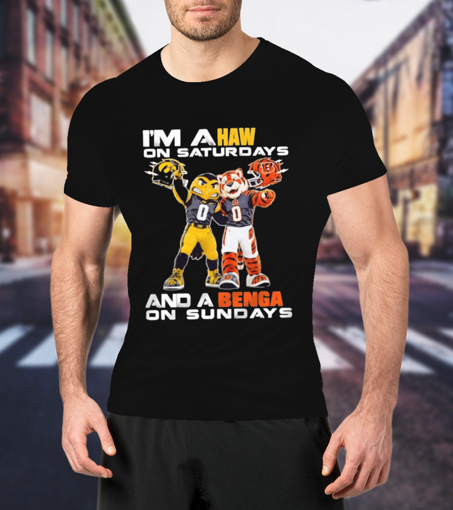 I'm A Hawkeye On Saturdays And A Bengal On Sundays Football Mascots Helmets T-Shirt